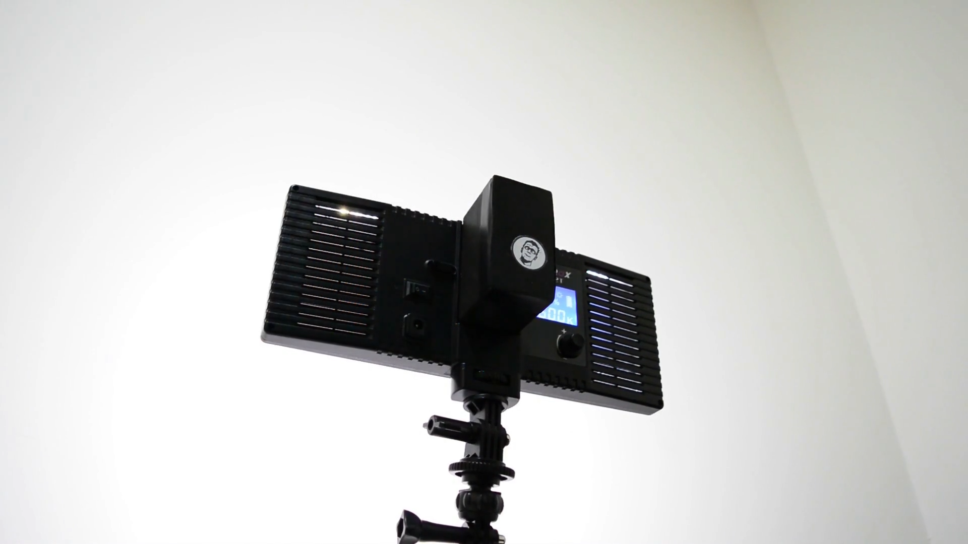 Read more about the article DIY battery NP-F750/F770 from 18650 cells